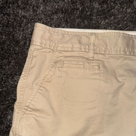 Tan Old Navy Perfect Pencil Skirt Size 16 - Picture 2 of 10